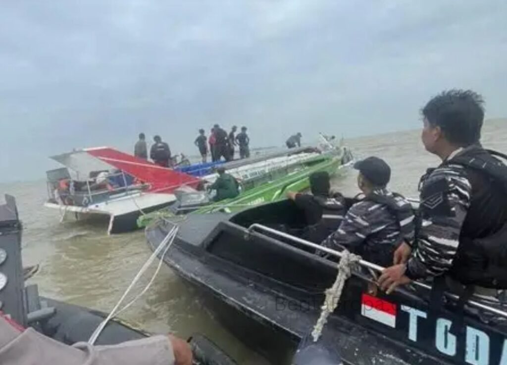 Kemenhub Pastikan 12 Korban Speedboat Mister Un Selamat, Nakhoda Masih Dicari